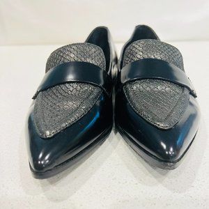 Ivanka Trump Black & Silver Zessio Pointed Loafer Flats Size 7